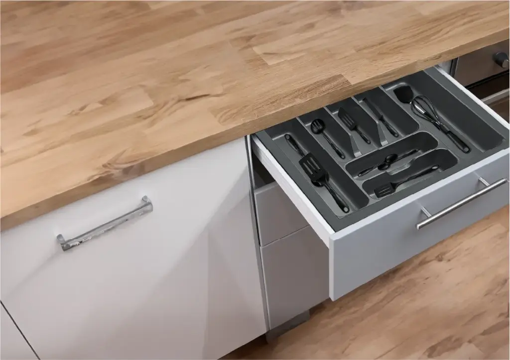 CUTLERY ORGANIZER TRAY C-600K